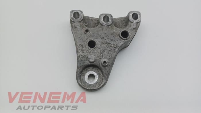 Used Engine mount Audi A1 Sportback (8XA/8XF) 1.2 TFSI Price € 9,99 Margin scheme offered by Venema Autoparts