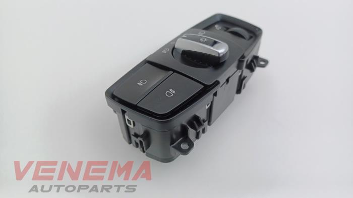 Light switch from a BMW X5 (F15) xDrive 40e PHEV 2.0 2017