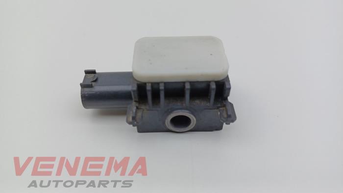 Airbag deployment crash sensor