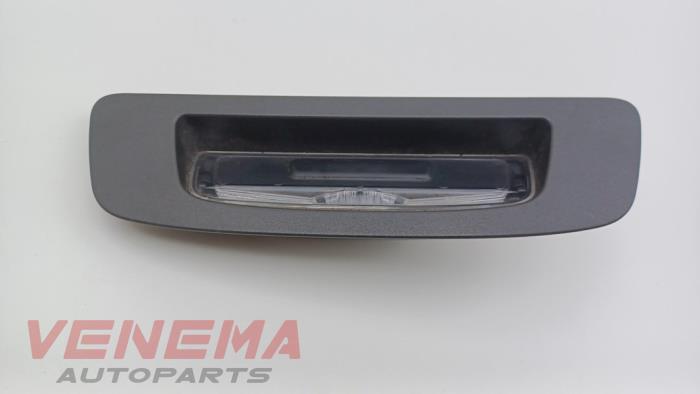Begagnade Handtag, baklucka Citroen C3 Aircross I (2C/2R) 1.2 e-THP PureTech 110 Pris € 14,99 Marginaltabell erbjuds av Venema Autoparts
