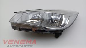 Used Headlight, left Ford Kuga II (DM2) 1.5 EcoBoost 16V 150 Price € 299,99 Margin scheme offered by Venema Autoparts