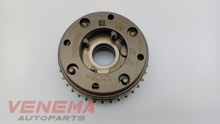 Begagnade Kamaxeldrev BMW 1 serie (F20) 118i 1.5 TwinPower 12V Pris € 149,99 Marginaltabell erbjuds av Venema Autoparts