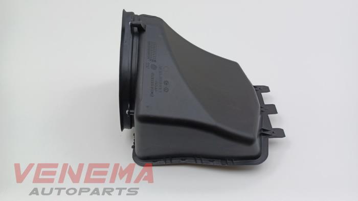 Begagnade Lufttratt Mercedes ML II (164/4JG) 3.0 ML-280 CDI 4-Matic V6 24V Pris € 29,99 Marginaltabell erbjuds av Venema Autoparts