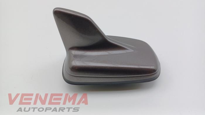 Używane Antena Audi A5 Sportback (F5A/F5F) 2.0 TFSI g-tron 16V Cena € 39,99 Procedura marży oferowane przez Venema Autoparts