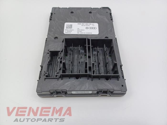 Used Body control computer Audi A5 Sportback (F5A/F5F) 2.0 TFSI g-tron 16V Price € 74,99 Margin scheme offered by Venema Autoparts