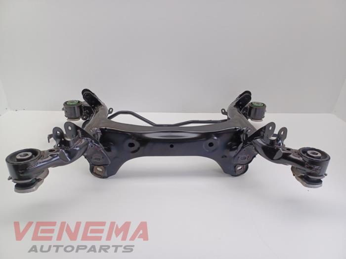 Begagnade Underram Audi A5 Sportback (F5A/F5F) 2.0 TFSI g-tron 16V Pris € 89,99 Marginaltabell erbjuds av Venema Autoparts