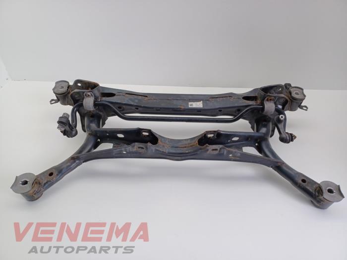 Used Subframe Volkswagen Passat Variant (3G5) 1.6 TDI 16V Price € 69,99 Margin scheme offered by Venema Autoparts