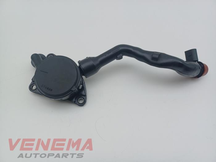 Usagé Ventilation carter Mercedes ML II (164/4JG) 3.0 ML-280 CDI 4-Matic V6 24V Prix € 34,99 Règlement à la marge proposé par Venema Autoparts