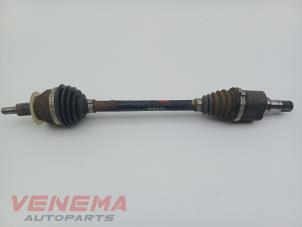Usagé Arbre de transmission avant gauche Seat Ibiza V (KJB) 1.0 12V Prix € 199,99 Règlement à la marge proposé par Venema Autoparts