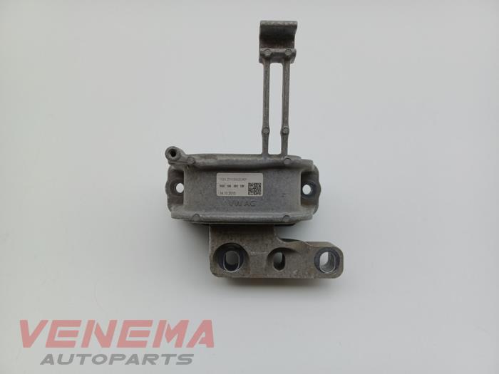 Used Engine mount Volkswagen Golf Sportsvan (AUVS) 1.2 TSI 16V BlueMOTION Price € 19,99 Margin scheme offered by Venema Autoparts