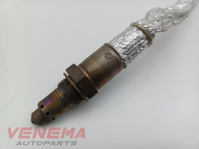 Lambda probe from a Seat Ateca (5FPX) 1.5 TSI 16V 2023