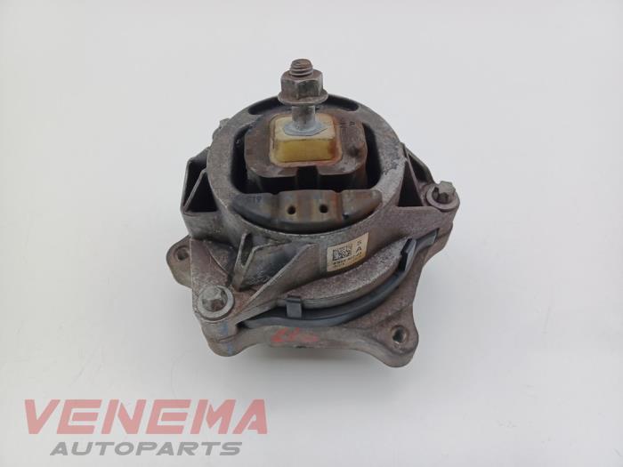 Used Engine mount BMW 1 serie (F20) 116d 1.5 12V TwinPower Price € 24,99 Margin scheme offered by Venema Autoparts