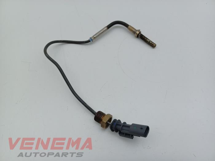 Używane Czujnik temperatury spalin Volvo V40 (MV) 2.0 D2 16V Cena € 24,99 Procedura marży oferowane przez Venema Autoparts