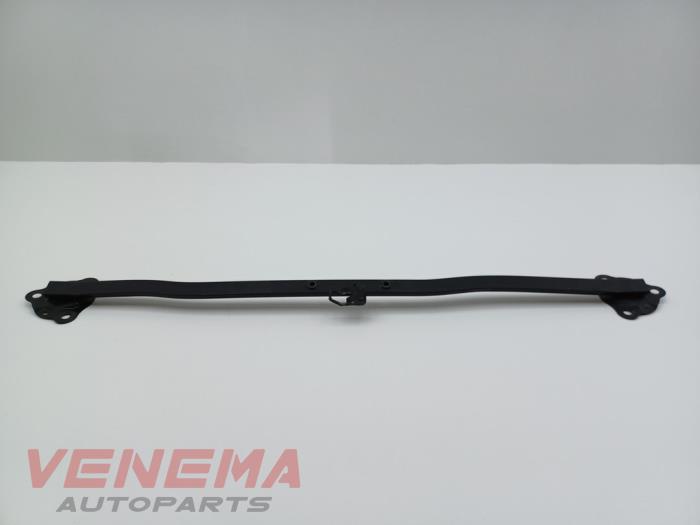 Gebrauchte Motorbalken Volvo V40 (MV) 2.0 D2 16V Preis € 49,99 Margenregelung angeboten von Venema Autoparts