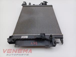 Radiator from a Renault Twingo III (AH) 1.0 SCe 70 12V 2018