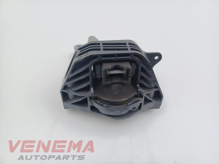 Used Engine mount Peugeot 208 II (UB/UH/UP) 1.2 Vti 12V PureTech 75 Price € 49,99 Margin scheme offered by Venema Autoparts