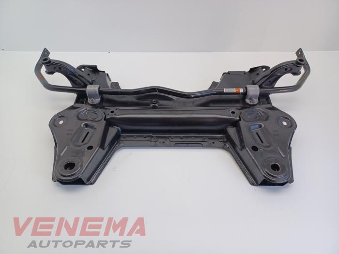 Usados Subchasis Peugeot 208 II (UB/UH/UP) 1.2 Vti 12V PureTech 75 Precio € 109,99 Norma de margen ofrecido por Venema Autoparts