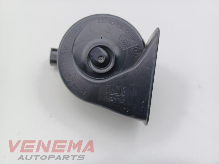 Używane Klakson Mini Mini (F56) 2.0 16V Cooper S Cena € 29,99 Procedura marży oferowane przez Venema Autoparts