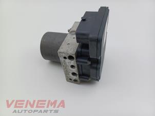 Usagé Pompe ABS Seat Ibiza V (KJB) 1.0 12V Prix € 24,99 Règlement à la marge proposé par Venema Autoparts