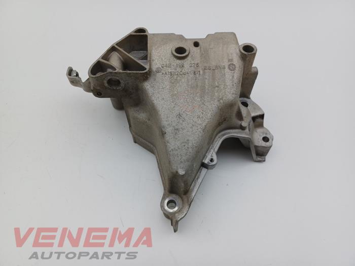 Used Engine mount Volkswagen Golf Sportsvan (AUVS) 1.2 TSI 16V BlueMOTION Price € 14,99 Margin scheme offered by Venema Autoparts