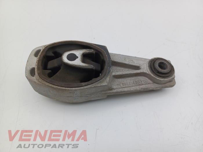 Used Engine mount Peugeot 208 I (CA/CC/CK/CL) 1.2 12V e-THP PureTech 110 Price € 29,99 Margin scheme offered by Venema Autoparts