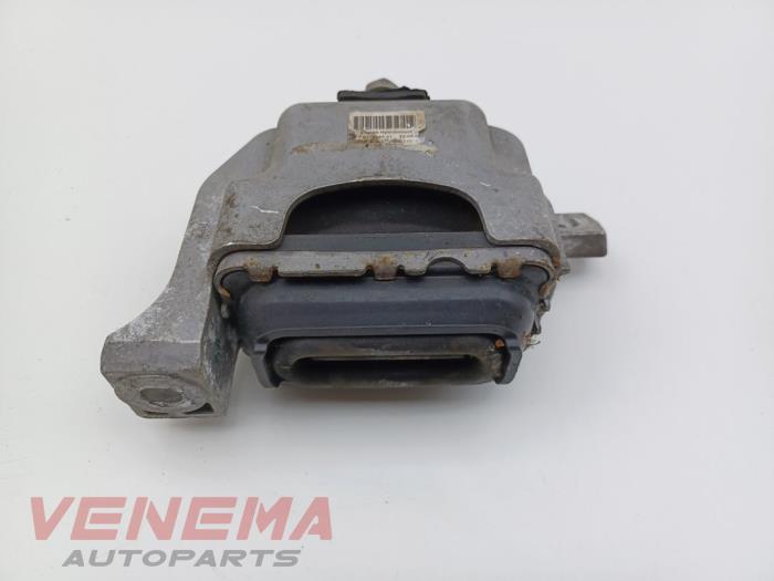 Used Engine mount Mini Mini (R56) 1.6 16V Cooper Price € 24,99 Margin scheme offered by Venema Autoparts