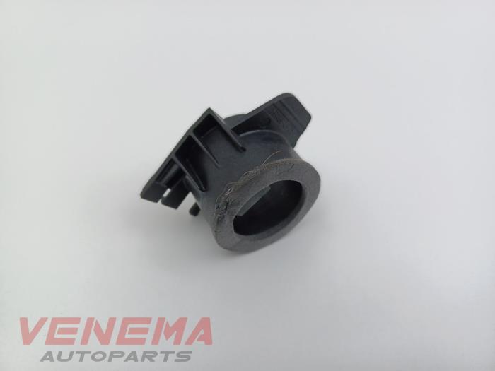 Używane Modul immobilizera BMW 1 serie (F21) 120i 2.0 16V Cena € 9,99 Procedura marży oferowane przez Venema Autoparts
