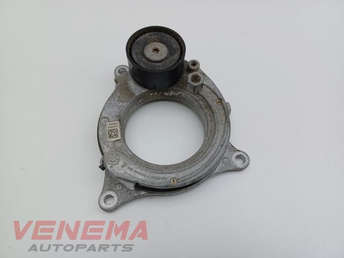 Usados Rodillo tensor correa múltiple BMW 1 serie (F21) 120i 2.0 16V Precio € 29,99 Norma de margen ofrecido por Venema Autoparts