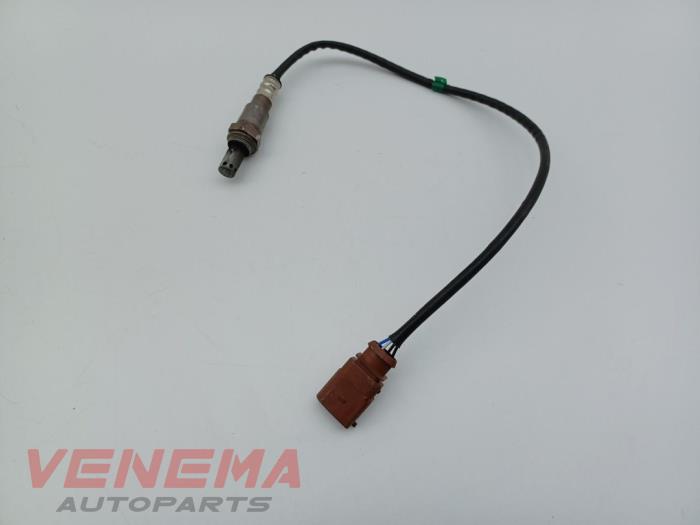 Sonde lambda Volkswagen Golf VIII (CD1), 2019 1.0 eTSI 12V, Berline avec hayon arrière, Electrique Essence, 999cc, 81kW (110pk), FWD, DLAA, 2020-06 (Occasion)