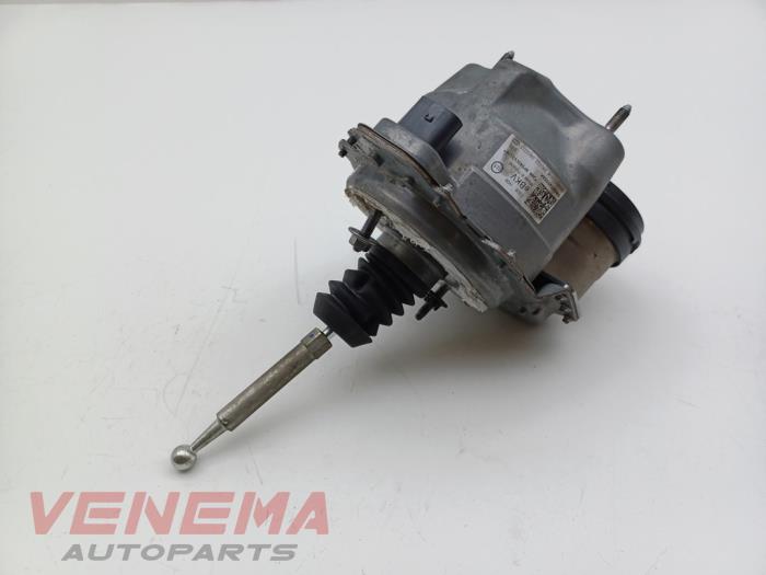 Usados Servofreno Volkswagen Golf VIII (CD1) 1.0 eTSI 12V Precio € 324,99 Norma de margen ofrecido por Venema Autoparts