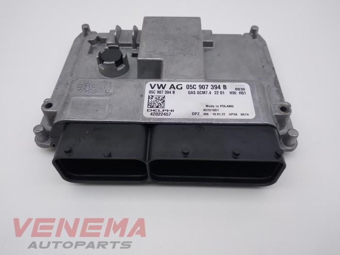 Used Engine management computer Volkswagen Golf VIII (CD1) 1.0 eTSI 12V Price € 249,99 Margin scheme offered by Venema Autoparts