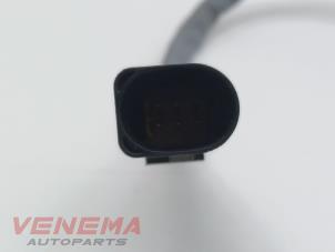 Lambda probe from a Mercedes-Benz Sprinter 3t (906.71) 216 CDI 16V 2016