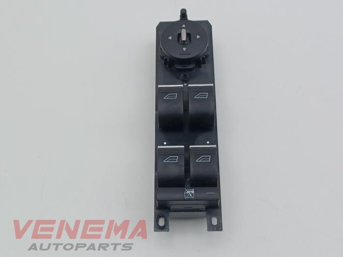 Usados Interruptor de ventanilla eléctrica Ford Focus 3 ST 2.0 ST EcoBoost 16V Precio € 19,99 Norma de margen ofrecido por Venema Autoparts