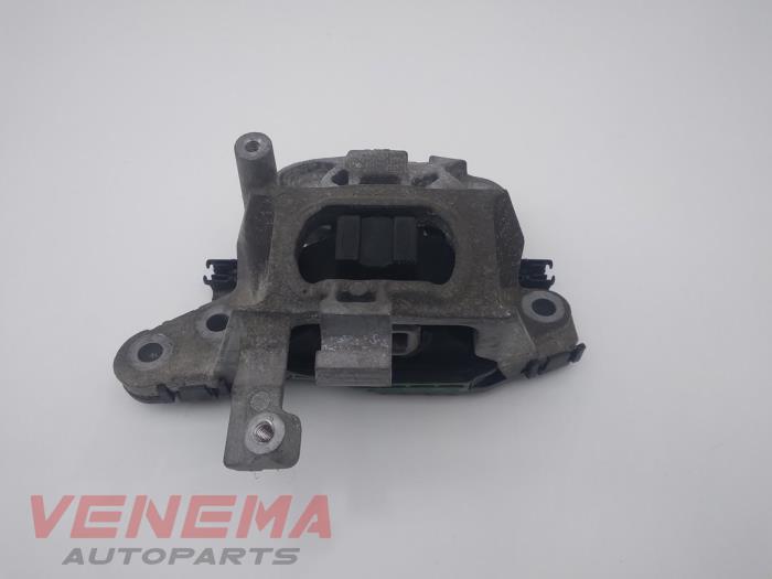 Used Engine mount Opel Astra K Sports Tourer 1.6 BiTurbo CDTI 16V Price € 24,99 Margin scheme offered by Venema Autoparts