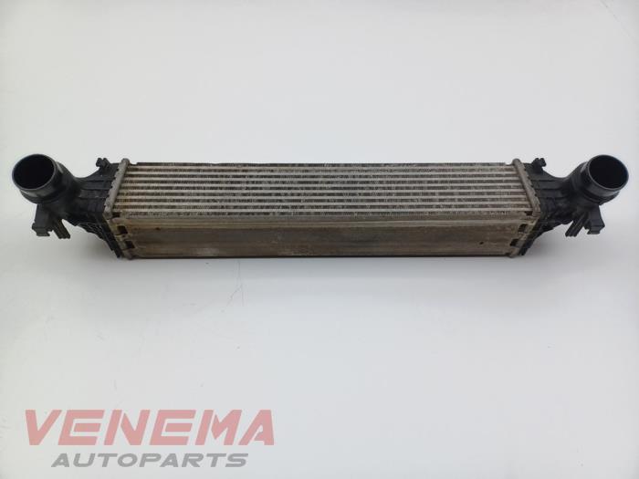 Usados Intercooler Opel Astra K Sports Tourer 1.6 BiTurbo CDTI 16V Precio € 134,99 Norma de margen ofrecido por Venema Autoparts