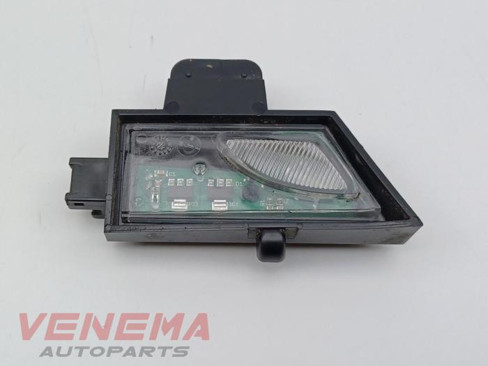Begagnade Innerbelysning Volkswagen Golf VII (AUA) 1.6 TDI BMT 16V Pris € 19,99 Marginaltabell erbjuds av Venema Autoparts