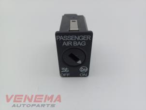 Gebrauchte Airbag Schalter Volkswagen Golf VII (AUA) 1.6 TDI BMT 16V Preis € 9,99 Margenregelung angeboten von Venema Autoparts