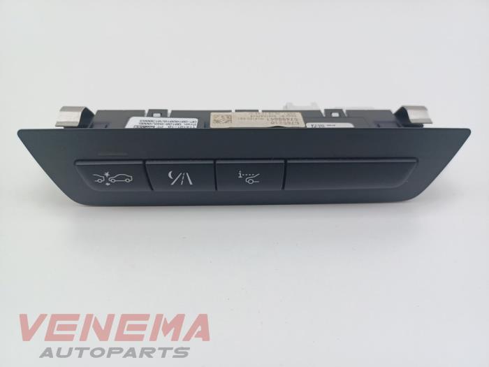 Używane Przelacznik BMW 5 serie (F10) 550i V8 32V TwinPower Turbo Cena € 39,99 Procedura marży oferowane przez Venema Autoparts