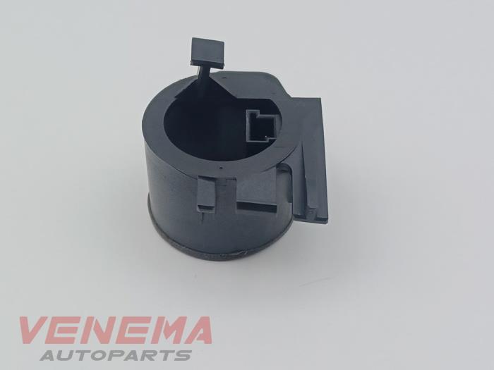 Używane Modul immobilizera BMW 5 serie (F10) 550i V8 32V TwinPower Turbo Cena € 9,99 Procedura marży oferowane przez Venema Autoparts