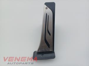 Usagé Pédale d'accélérateur BMW 5 serie (F10) 550i V8 32V TwinPower Turbo Prix € 19,99 Règlement à la marge proposé par Venema Autoparts