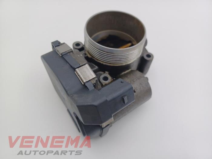 Usagé Boitier papillon BMW 5 serie (F10) 550i V8 32V TwinPower Turbo Prix € 84,99 Règlement à la marge proposé par Venema Autoparts