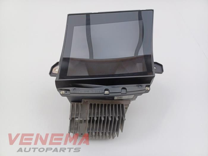 Gebrauchte Frontscheibenanzeige BMW 5 serie (F10) 550i V8 32V TwinPower Turbo Preis € 249,99 Margenregelung angeboten von Venema Autoparts