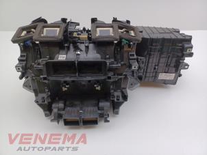 Used Heater housing BMW 5 serie (F10) 550i V8 32V TwinPower Turbo Price € 199,99 Margin scheme offered by Venema Autoparts
