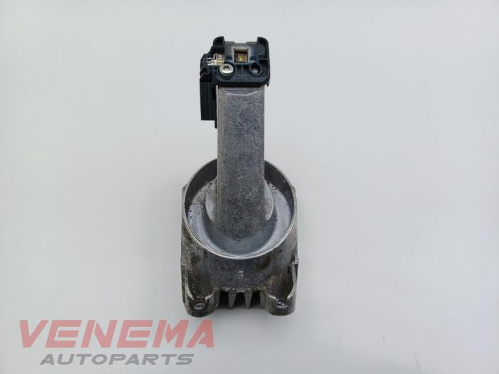 Używane Lampa LED BMW 5 serie (F10) 550i V8 32V TwinPower Turbo Cena € 34,99 Procedura marży oferowane przez Venema Autoparts