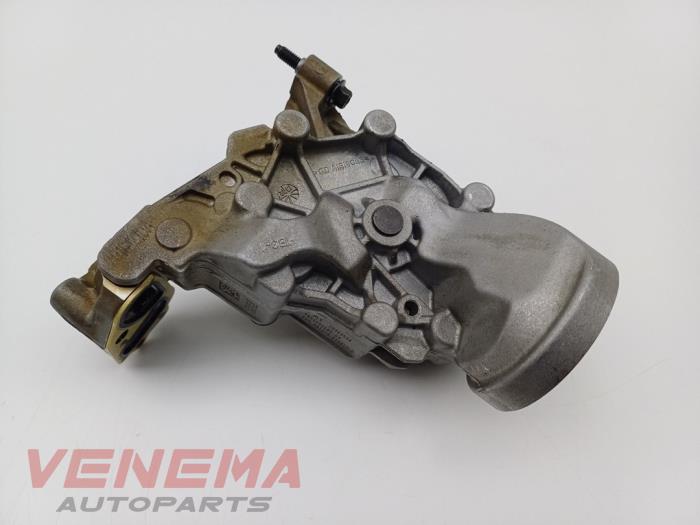 Gebrauchte Ölpumpe Peugeot 208 I (CA/CC/CK/CL) 1.2 12V e-THP PureTech 110 Preis € 74,99 Margenregelung angeboten von Venema Autoparts