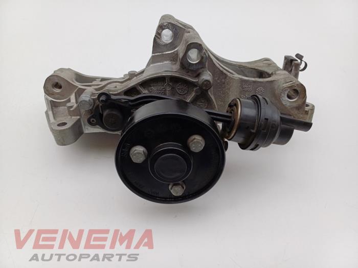Begagnade Vattenpump BMW 4 serie Gran Coupe (F36) 420i 2.0 TwinPower Turbo 16V Pris € 89,99 Marginaltabell erbjuds av Venema Autoparts