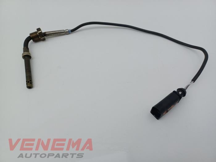 Usagé Sensor température d’échappement Audi Q7 (4MB/4MG) 3.0 TDI V6 24V Prix € 54,99 Règlement à la marge proposé par Venema Autoparts