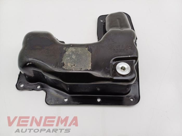 Usagé Couvercle carter Peugeot 208 I (CA/CC/CK/CL) 1.2 12V e-THP PureTech 110 Prix € 24,99 Règlement à la marge proposé par Venema Autoparts