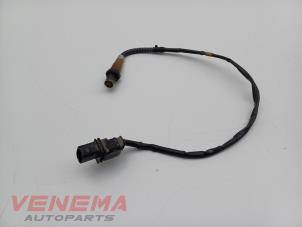 Lambda probe from a Volkswagen Caddy III (2KA,2KH,2CA,2CH) 1.9 TDI 2010