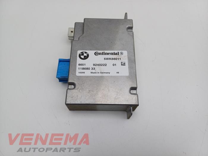 Używane Modul kamery BMW 5 serie (F10) 550i V8 32V TwinPower Turbo Cena € 49,99 Procedura marży oferowane przez Venema Autoparts